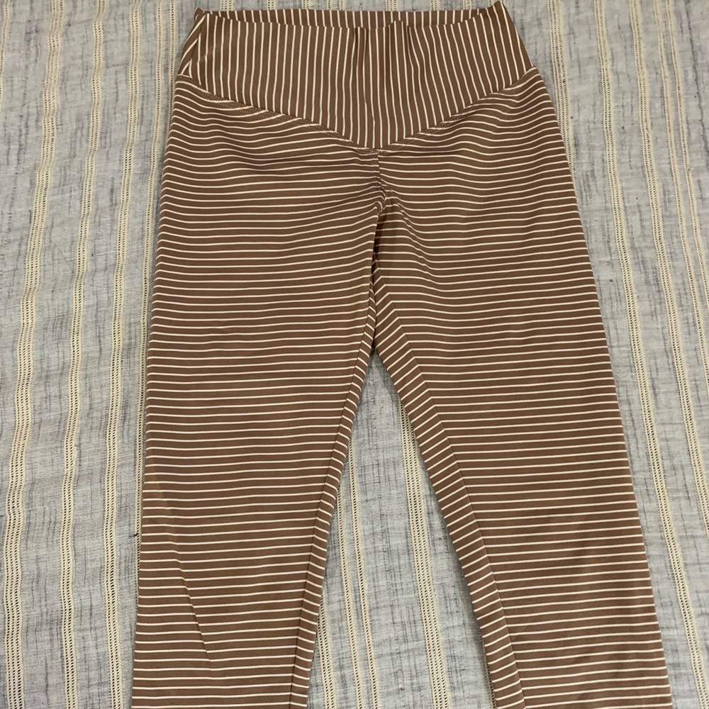 Olympia Capri leggings